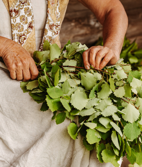 Sauna-Whisking: Was es ist und wie man es ausprobiert 1 vihtlemine-saunas-mis-see-on-ja-kuidas-seda-proovida-5